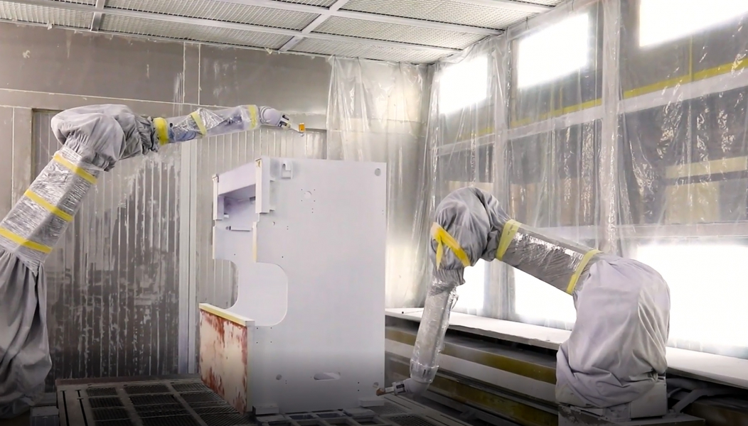 亚威股份自动化喷涂线正式投产，引领行业绿色发展潮流